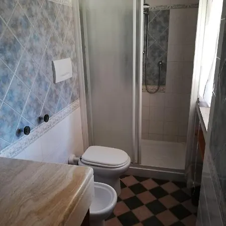 Daire 200 Metri Dalla Con Giardino